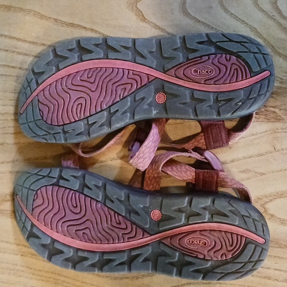 Chaco sandals like new condition size 11 womens very cute orange color - Picture 4 of 5